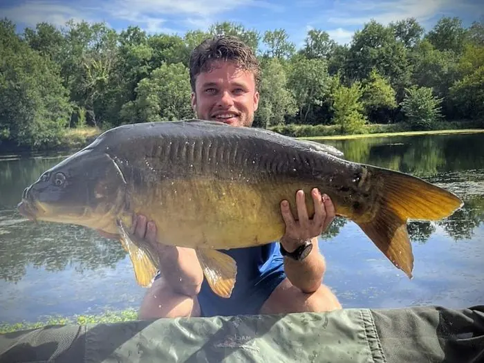 Carpe miroir de 13 kg à Chissay-en-Touraine, le 01/08/2026 à 16:45